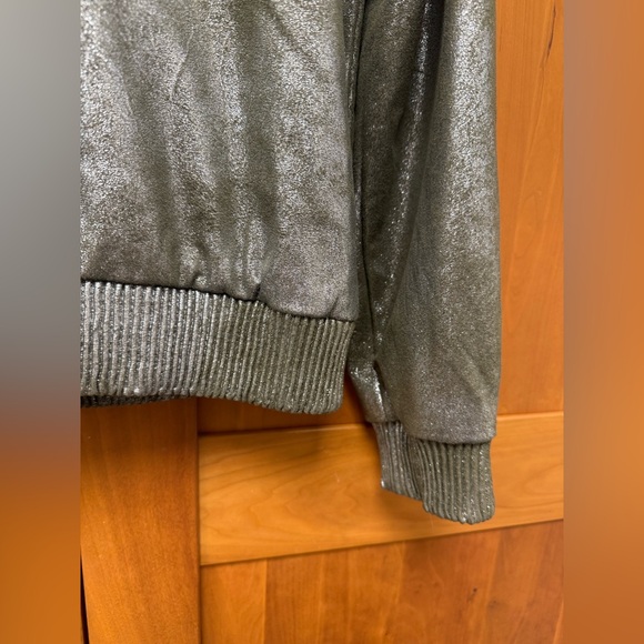 Rebecca Elliot Metallic Green Silver Bomber Jacket size SM excellent condition! - Picture 3 of 13
